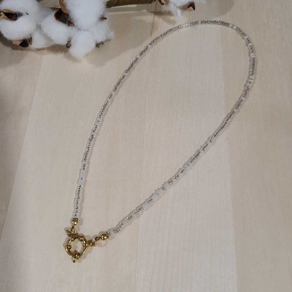 🩶🤍NEW🩶🤍 PRETTY!! SS 3MM Glass Bead Anchor Necklace in GREY,SILVER, &WHITE - Picture 4 of 13